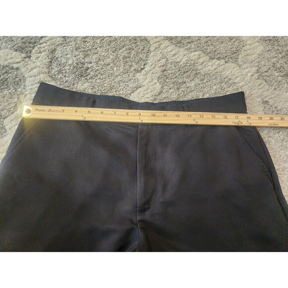 Men's Greg Norman for Tasso Elba Golf Shorts Deep Black Size 34 - Picture 4 of 6